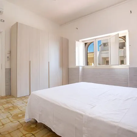 Bellavista Apartment *