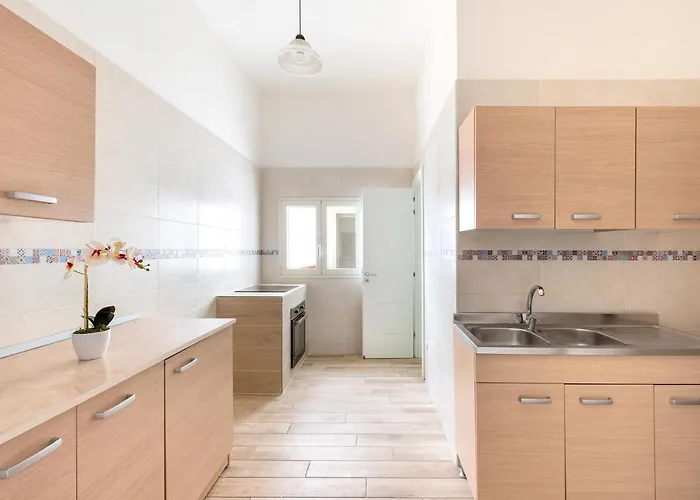 Bellavista Apartment *